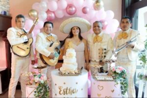 Mariachi-Azteca2